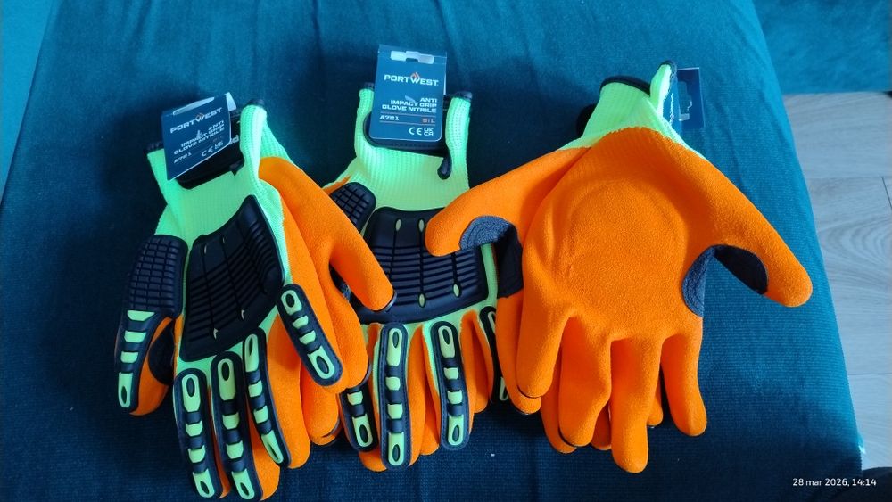 Rękawice chroniące przed uderzeniem