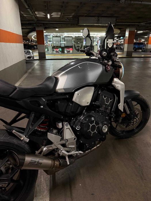 Honda CB 1000 R 2019 // trato de financiamento // aceito trocas, retomas