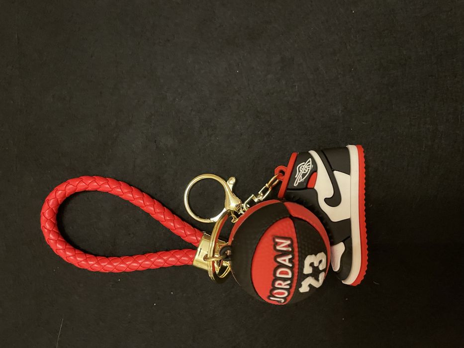 Brelok Bialo Czerwony
