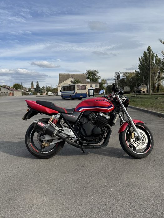 Мотоцикл Honda CB400SF