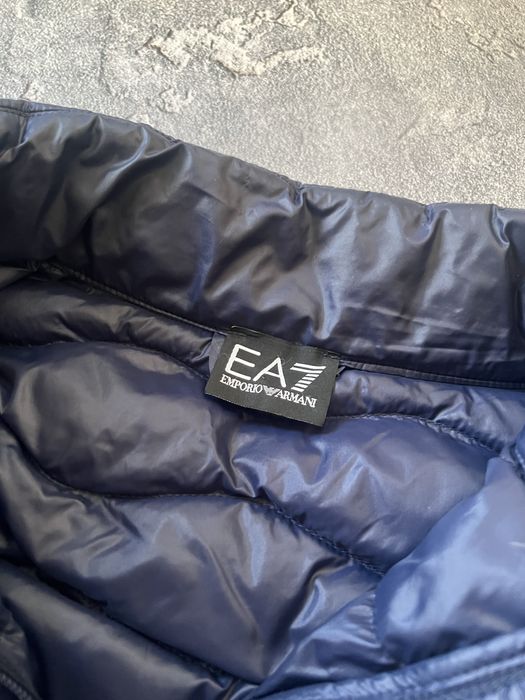 Безрукавка/желетка EA7