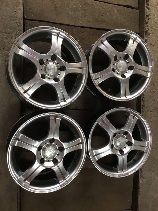 Диски автомобільні