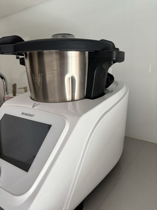 Monsieur Cuisine Connect - ótimo estado