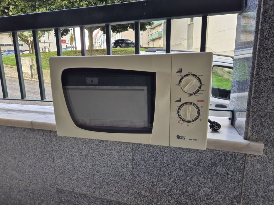 Microondas Teka com grill