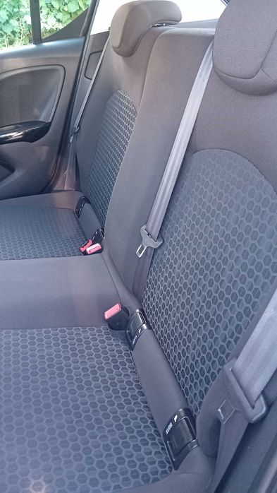 Opel Corsa — fotografia 9
