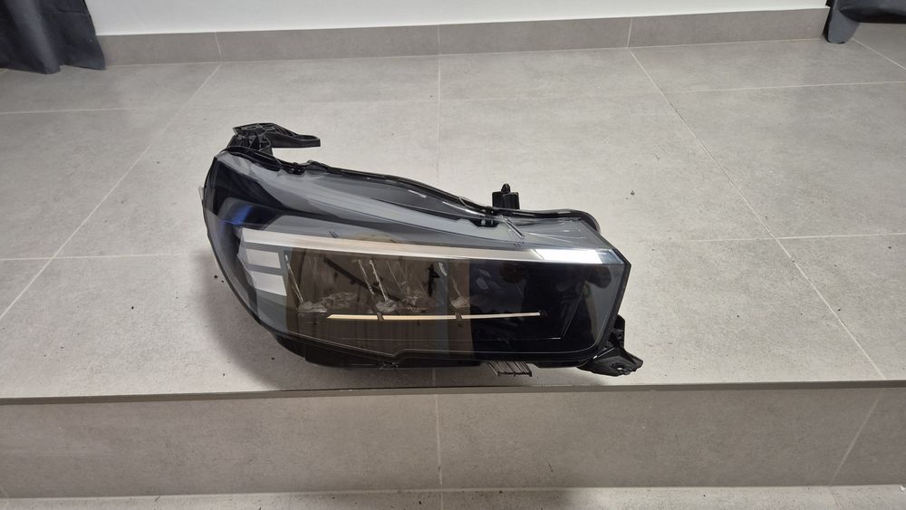 Lampa przednia Prawa OPEL CORSA F Lift Led