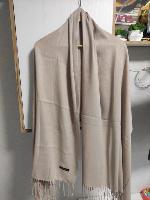 Демісезонні шарфи ( шаль ) 70*200 см