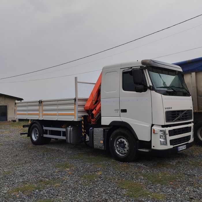Спецтехніка Volvo FH 13