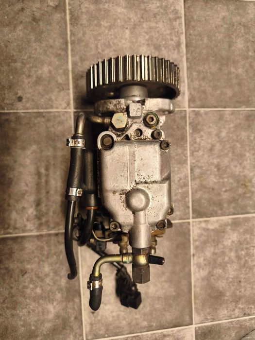 Pompa wtryskowa Volkswagen Passat B5 1.9 TDI 0460404977 oryginał wysyłka FV