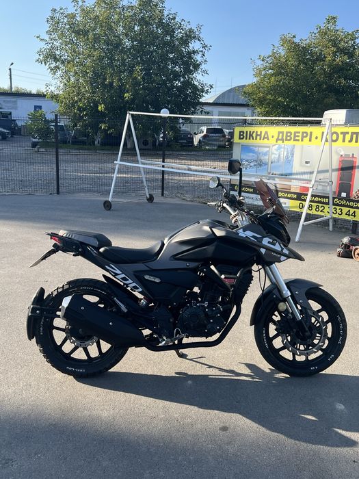 Продам мотоцикл Lifan