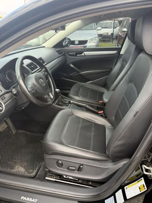 Продам Volkswagen Passat B7 2015