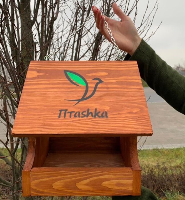 Подвесная кормушка для птиц «Птаshka»