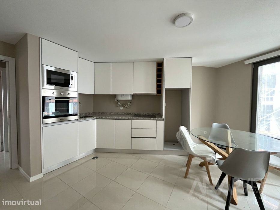 Apartamento T2 Arrendamento em Viseu,Viseu