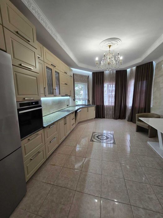 Двоповерховий  будинок з ремонтом! Ірпінь - Стоянка!