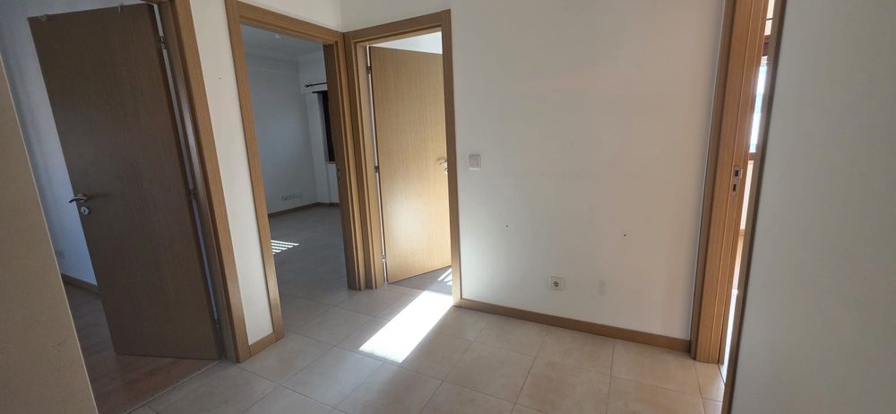 T2 em Odivelas perto do metro