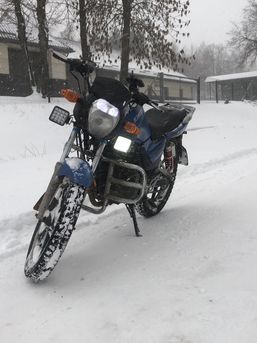 Кинлонг 150 сів поїхав