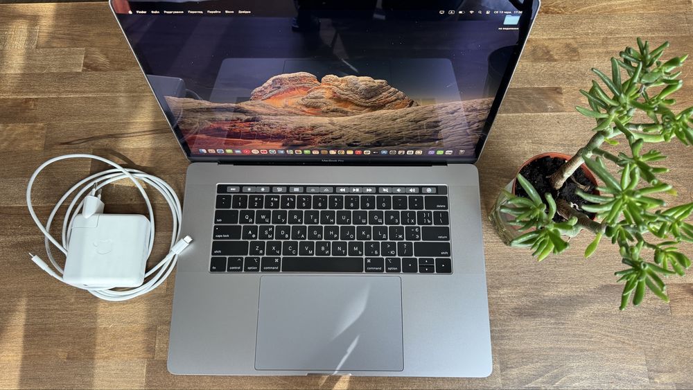 macbook pro 15 2018 i7 - купити ноутбуки та аксесуари - Ціна на OLX.ua
