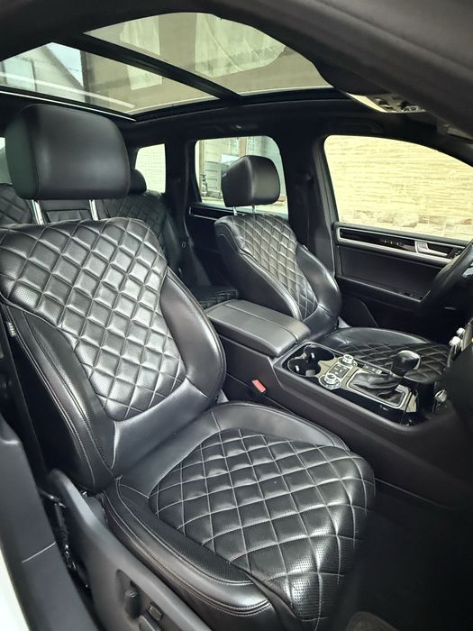 VW Touareg 2013 R-Line