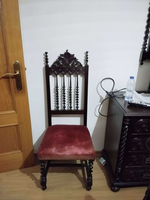 Mobília de quarto antiga