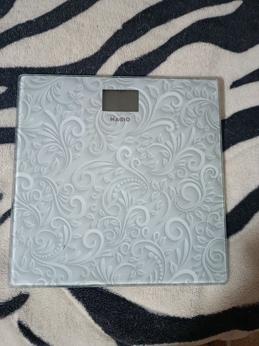 Продам ваги в гарному стані