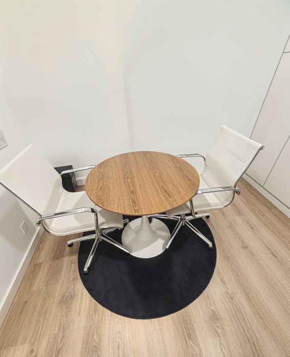 Cadeiras de escritório brancas, elegantes e como novas!