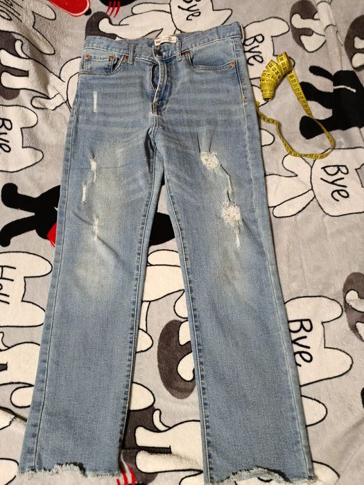 Джинси  levis  .
