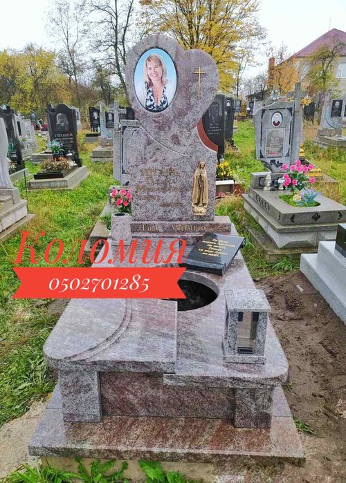 Гранітні пам'ятники від виробника