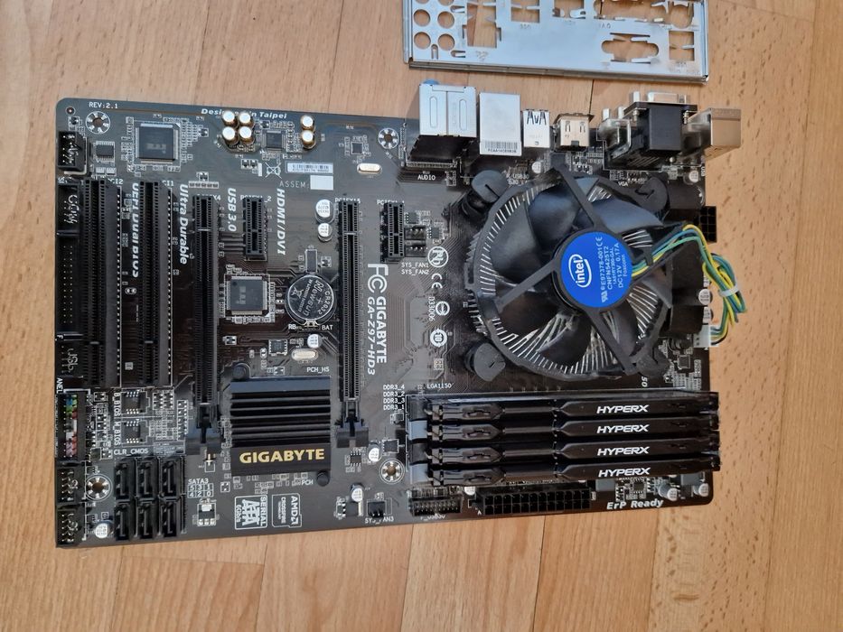 Intel i7-4790 4ghz/32gb HyperX/Материнка Мощний комплект дляПК