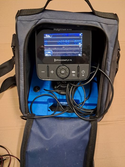 Sonda echosonda Raymarine Dragonfly 4