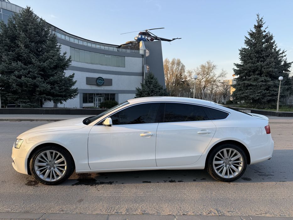 Audi A5 2012 VIN WAUZZZ8TXDA019555 фото оголошення 8 з 20