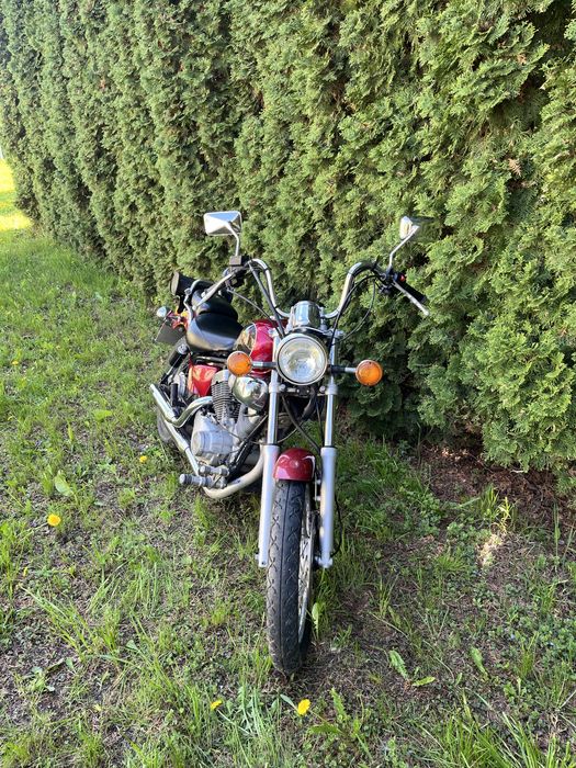 Мотоцикил Ymaxa Virago 125 Ямаха Вірого.
