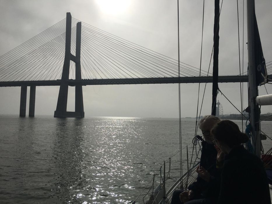 Passeios de Veleiro 25€