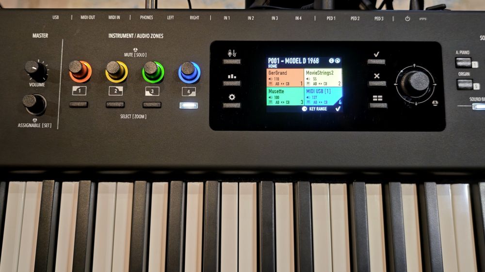 Studiologic numa x piano 73 novo!