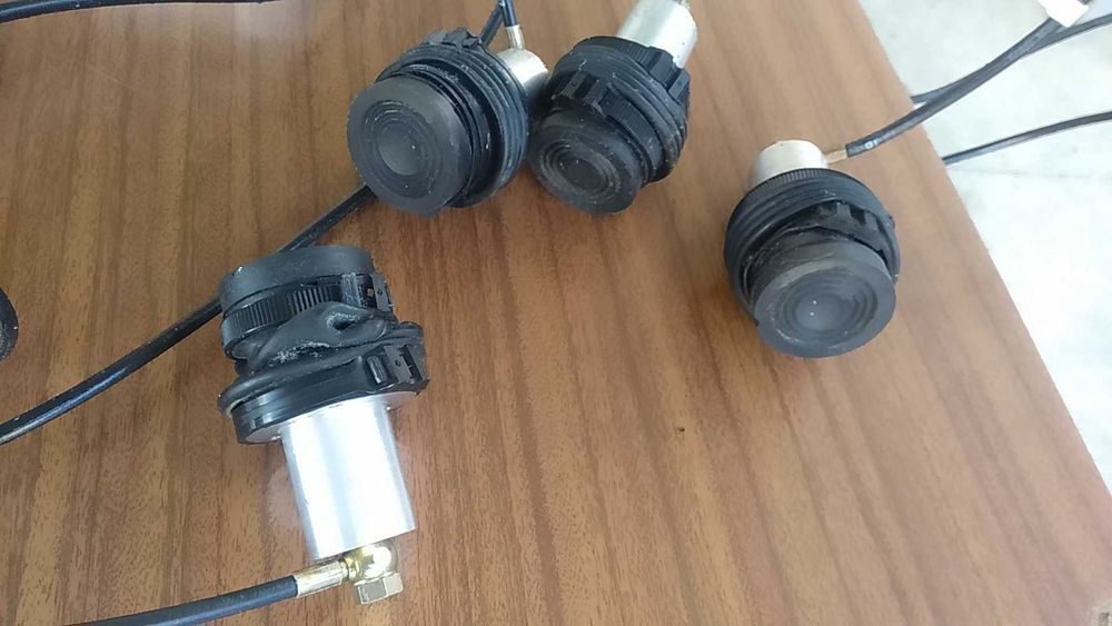 Conjunto de 5 pistons hidráulicos + bomba + 4  pés elevadores