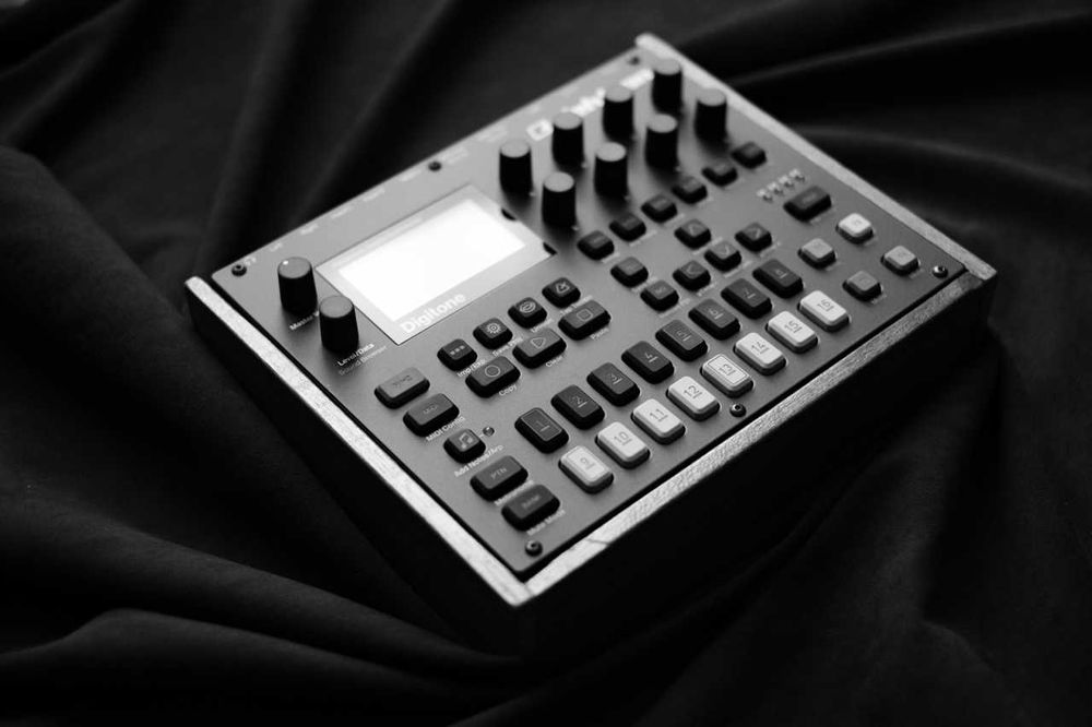 Elektron Digitone VO Mint + garantia + packs Elektron