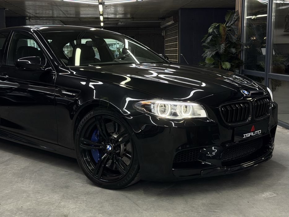 BMW M5 F10
