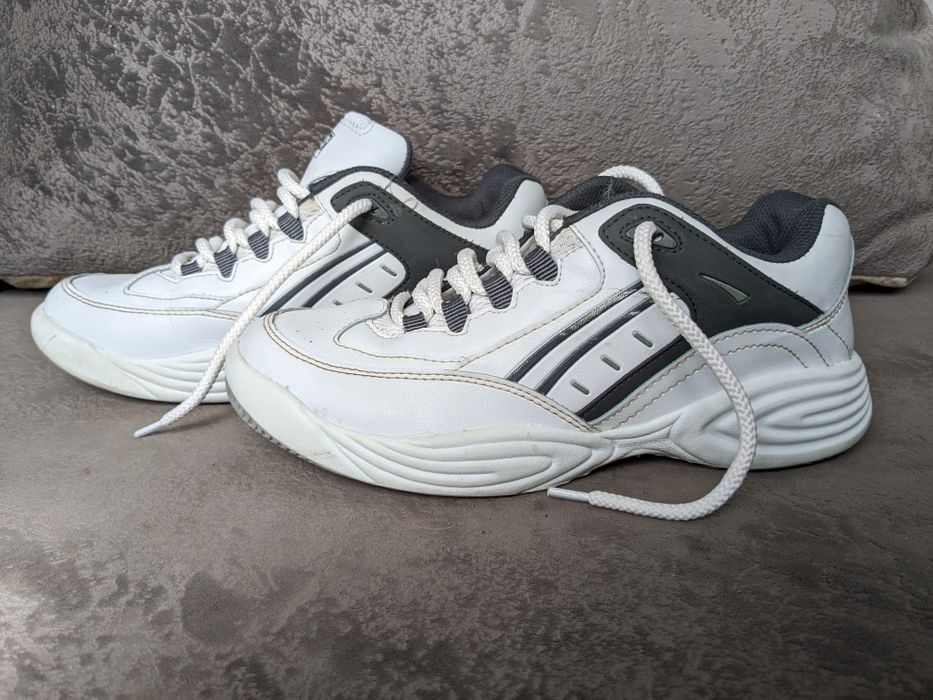 Кросівки Німеччина 40-41