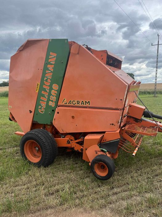 Prasa rolująca pasówka Gallignani 8800