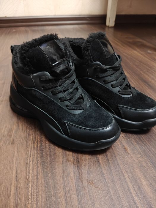 Зимові кросівки комбіновані