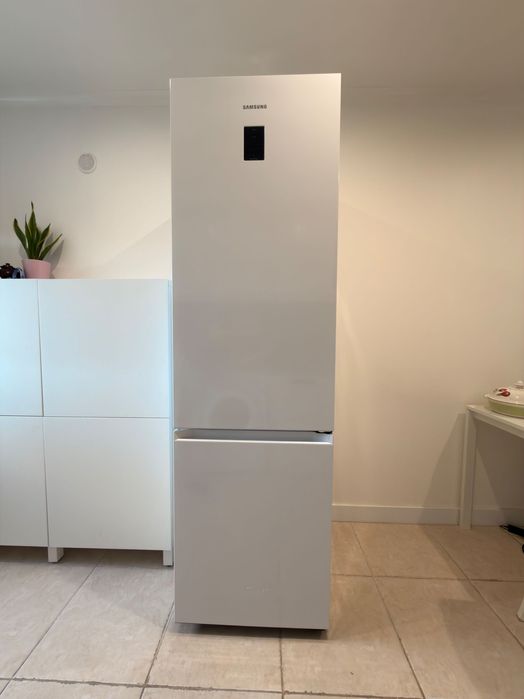 Combinado Samsung RB38C branco SmartThings – 2024 – garantia + 3 anos – Setúbal