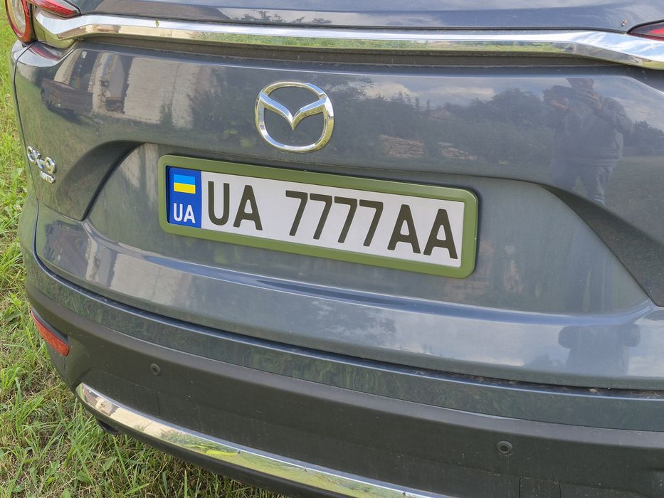 Рамка номерного знаку / Міл стайл /