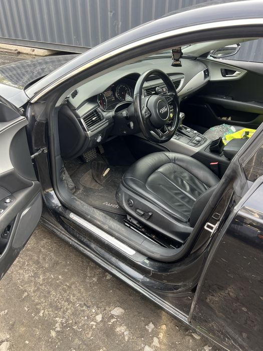 AUDI A7, 2013, biturbo, 200 000 km