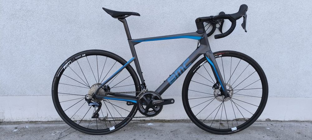 BMC ROADMACHINE 01 FOUR,  Shimano Ultegra (hydraulika), Rozmiar 54