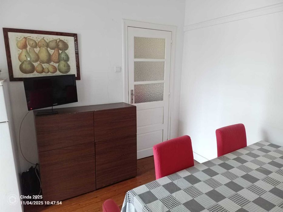 Quarto ao metro do Marquês