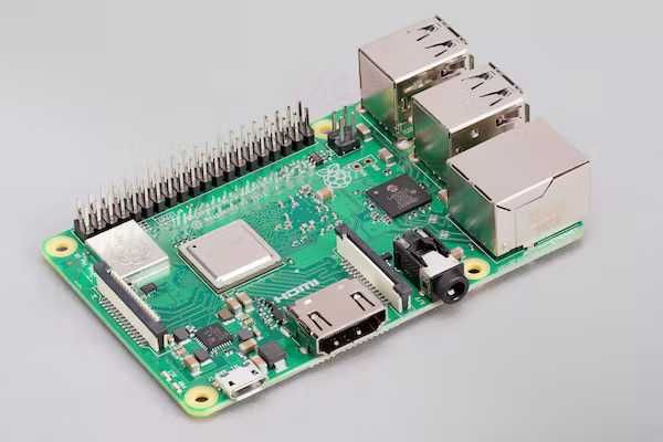 Raspberry PI 3 b+ + case64286189292034121