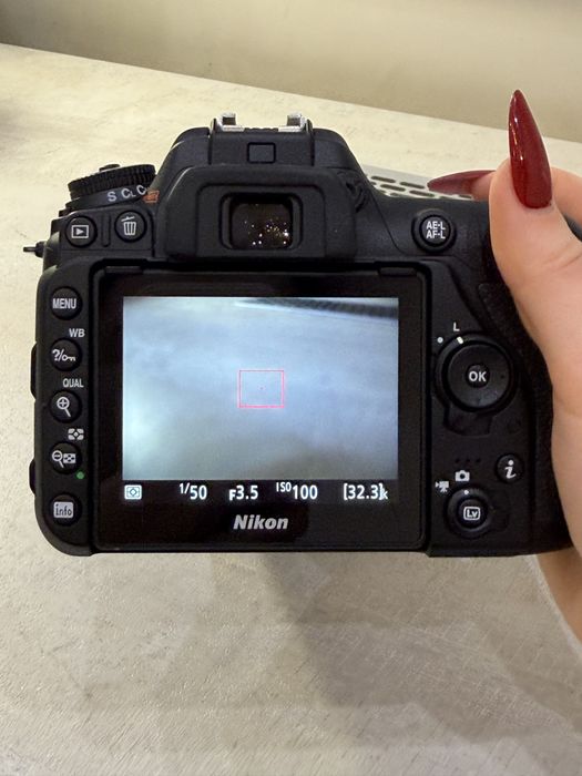 Nikon d7500 почти новый