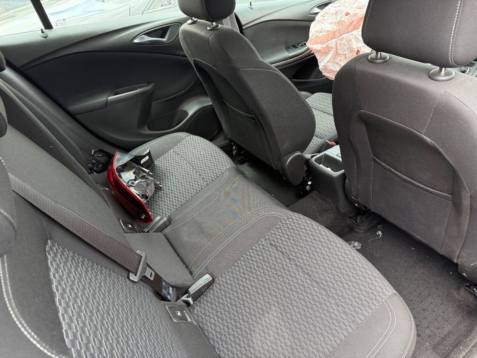 Opel Astra K 1.6 Cdti de 2018 para peças