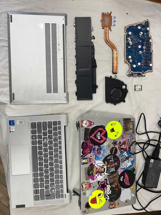 Ноутбук LENOVO IdeaPad 5 14ITL06 (на запчастини)
