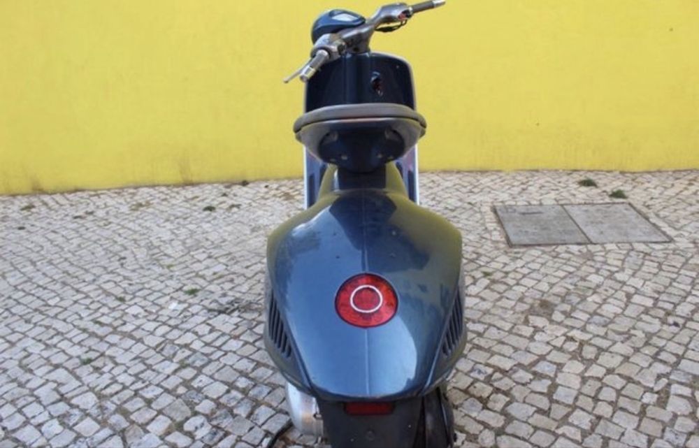 Vespa 946 Belissima 2015