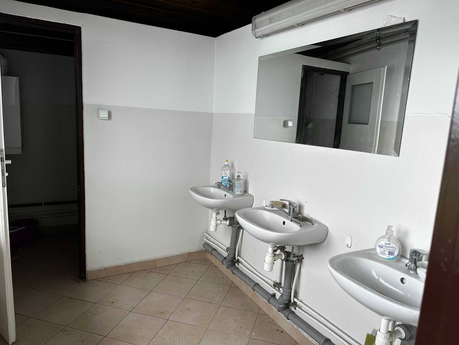 wynajem hali wraz z biurem